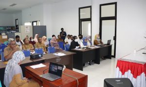 Kontributor PPIDP Dilatih Tulis Berita