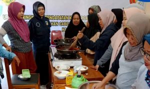Pelatihan Hasilkan Saos hingga Cabai Bubuk