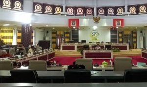 Rapat-Banggar-1