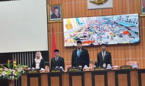 Rapat paripurna DPRD Kota Palu Paripurna DPRD Kota Palu